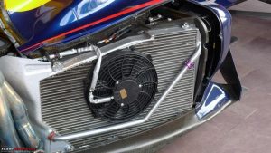 Mesin Cepat Panas Saat AC Mobil Hidup? Ini Penyebab Serta Solusinya
